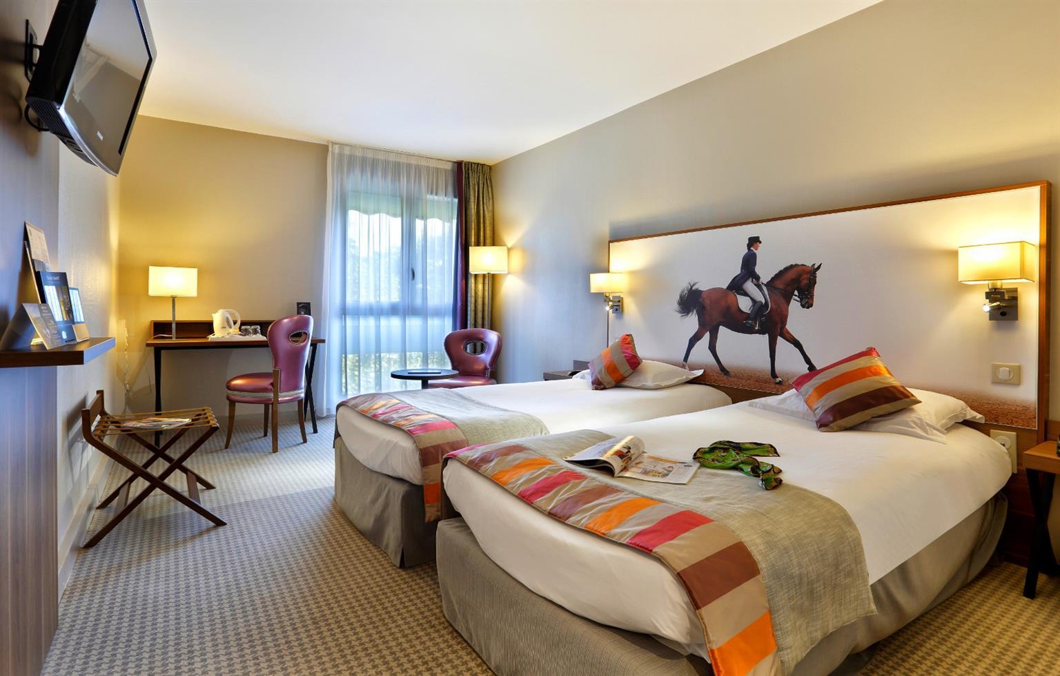 Best Western Plus Hotel Du Parc Chantilly Dış mekan fotoğraf